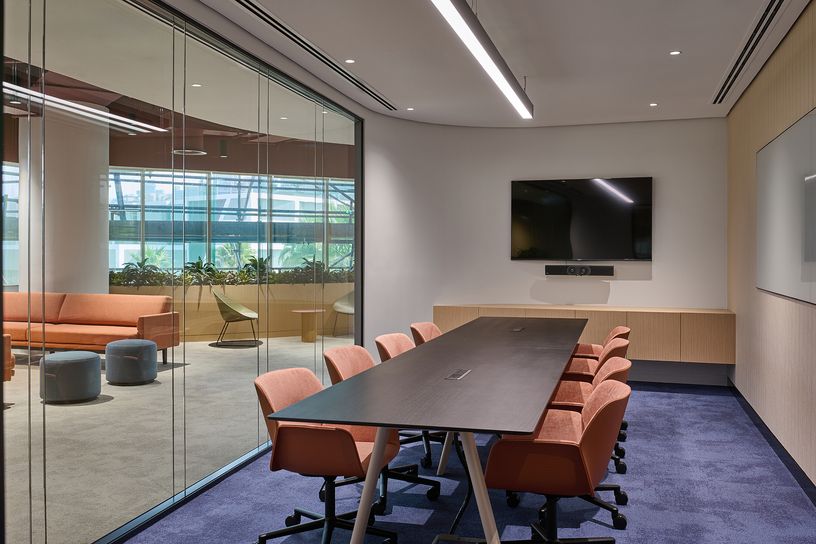 De Montfort University abu dhabi commercial interior fit out companies